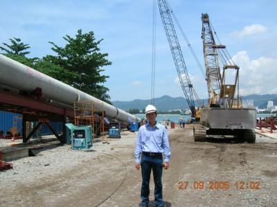 Launchway for the submarine pipe